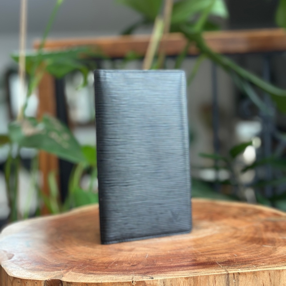 Louis Vuitton Epi Passport Holder / Long Continental Wallet Black CA1002 - Picture 4 of 12